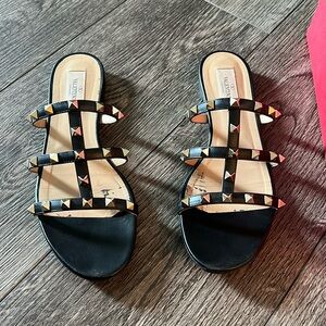 Valentino Garavani slides black